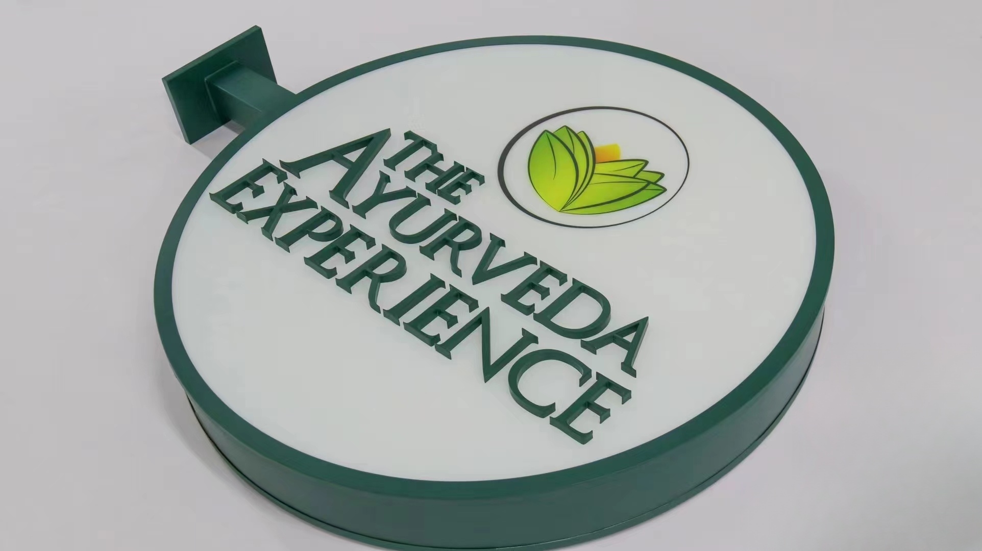 Illuminated Lightbox Signs for Retail & Commercial Use
